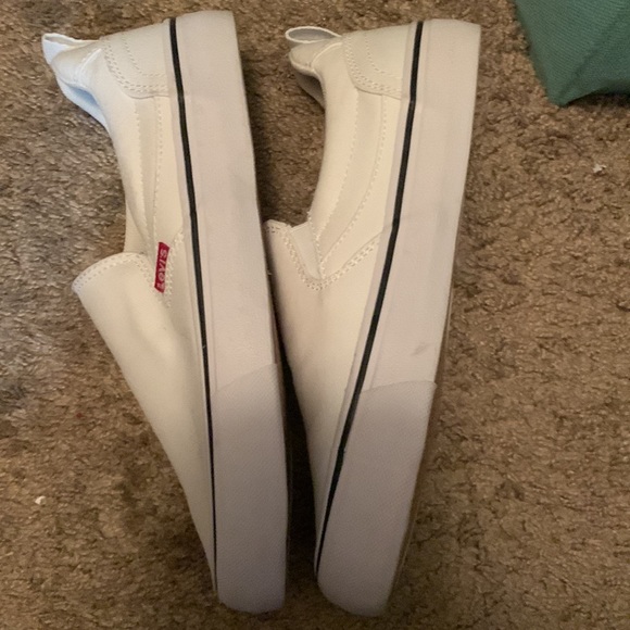 LEVIS SLIP ON - Picture 3 of 7